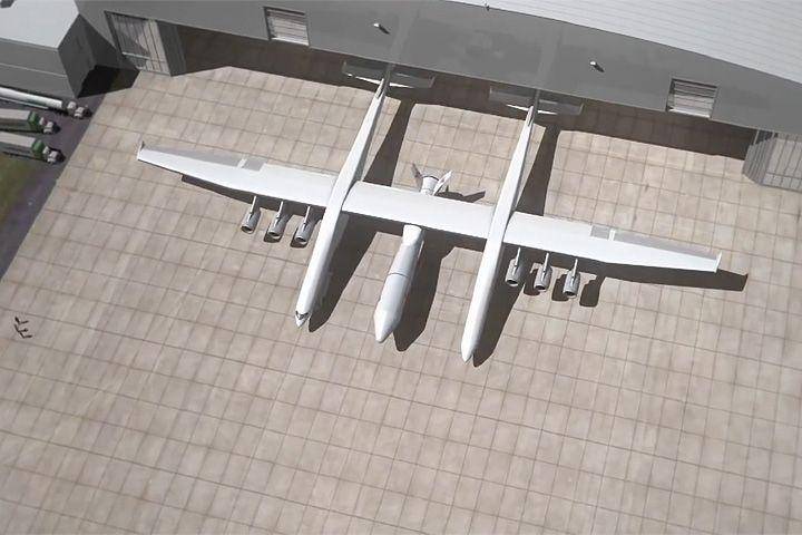 عکس:بزرگترین هواپیمای جهان را ببینید