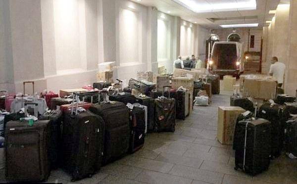 چمدان‌های امیر قطر در سفر به لندن! (تصویر)