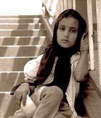 ازدواج ۳۶۰ دختر زیر ۱۴ سال در ایران