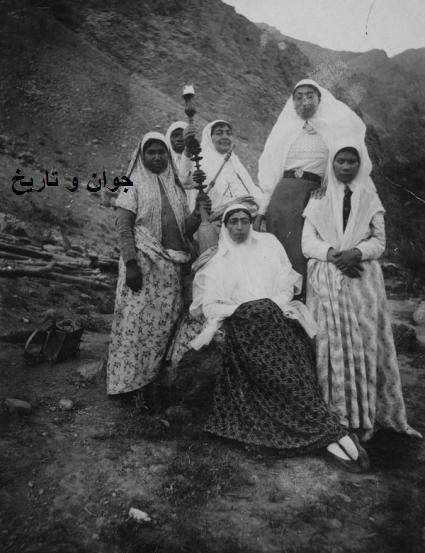 عکس: تفریح زنان قاجاری