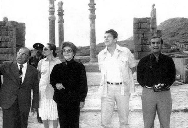 رونالد ریگان و همسرش در ایران (تصویر)