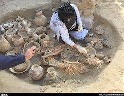 کشف گوری عجیب در بزرگترین قبرستان ایران‌باستان