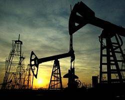 ادامه روند سقوط نفت تا 2016/ کاهش قیمت نفت چه بلایی بر سر نرخ ارز می‌آورد؟