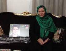 ‫پاسخ مادر سعید زینالی به اژه‌ای: مگر وقتی بازداشت ‌می‌کنند مدرک نشان می‌دهند؟‬