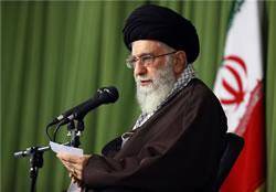 خامنه‌ای: باید از هرگونه تلاشی برای "انقلاب‌زدایی" از حوزه‌های علمیه احساس خطر کرد