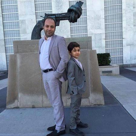 عکس: کامران نجف زاده و پسرش