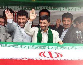 روزنامه جمهوری اسلامی: به نقش احمدی‌نژاد در فاجعه کهریزک رسیدگی می‌شود؟