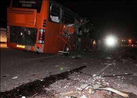 برخورد اتوبوس و تریلر در محور شیراز-مرودشت یک کشته داشت