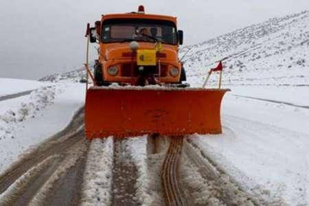 300 کیلومتر باند از محورهای مواصلاتی استان مرکزی برف روبی شد