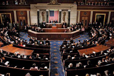 سناتورهای آمریکایی خواستار منوط کردن عملیات نظامی در سوریه به مجوز کنگره شدند