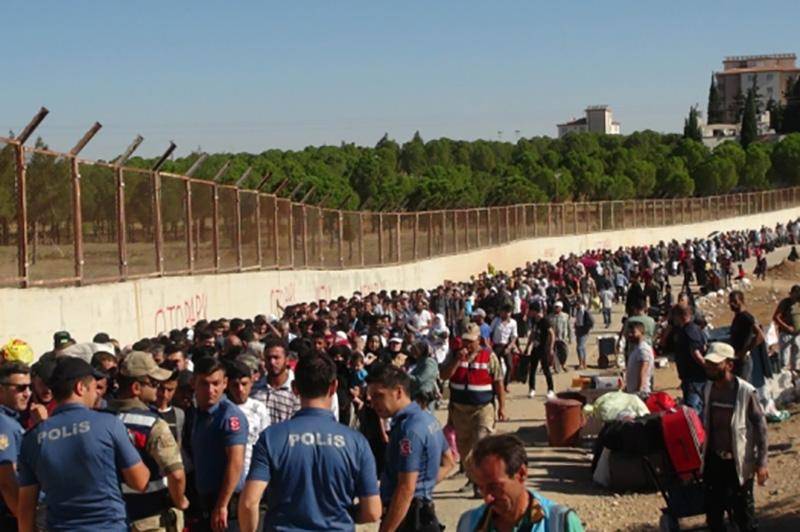 13 هزار پناهجوی سوری ساکن ترکیه به موطن خود بازگشتند