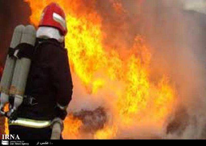 آتش سوزی در کاشمر منجر به سوختن سه هزار جفت کفش شد