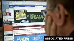 «دوشنبه مجازی»: روزی که آمریکایی‌‌ها به سراغ اینترنت می‌روند تا با استفاده از تخفیف‌‌های کم‌‌نظیر خرید کنند
