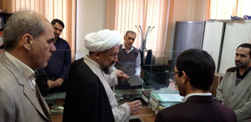 بازدید سر زده رئیس کل دادگستری استان قزوین از دادگاه بخش شال و بخش اسفرورین