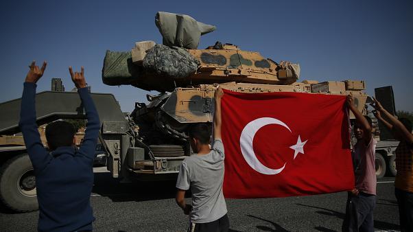 ناخدای کشتی لبنانی به ظن قاچاق تانک از ترکیه به لیبی در ایتالیا بازداشت شد