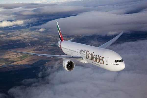 درخواست شرکت هواپیمایی امارات از کارمندان خود