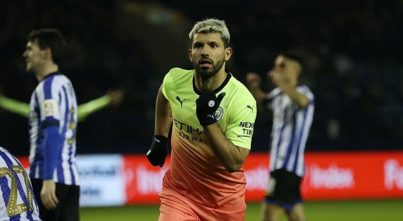 حذف دور از انتظار تاتنهام در شب صعود منچستر سیتی و لستر سیتی