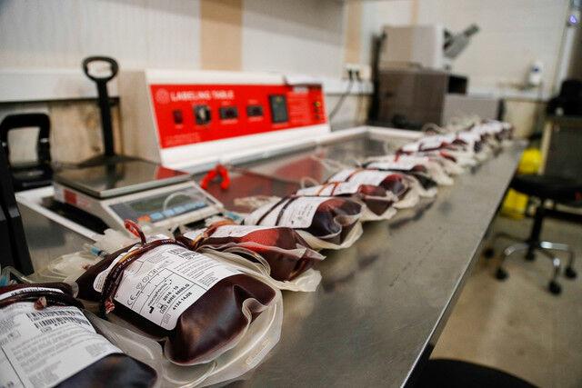 هلال احمر: ذخیره خون کشور در وضعیت قرمز است / اگر امکان اهداء دارید بشتابید