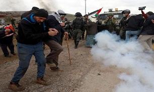 حمله نظامیان صهیونیست به فلسطینیان در کرانه باختری؛ ده ها نفر مجروح شدند