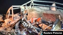 ریزش یک هتل قرنطینه افراد مشکوک به کرونا در چین؛ تاکنون ۶نفر کشته شدند