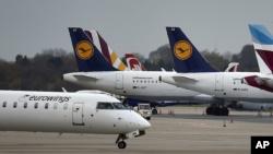 اتحادیه اروپا به تصمیم پرزیدنت ترامپ برای ممنوعیت مسافرت به آمریکا واکنش نشان داد