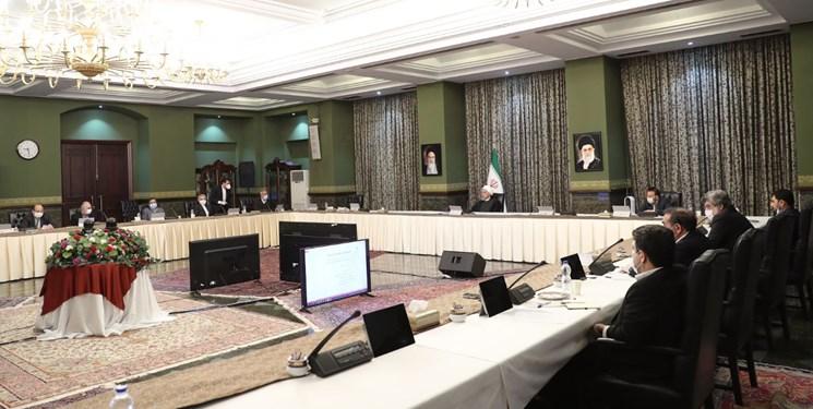 جلسه ستاد اقتصادی دولت و فعالان اقتصادی با حضور روحانی
