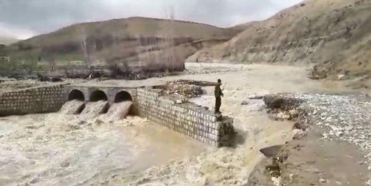 بارش‌های شدیدی در راه است/ وزیر نیرو: برای مهار سیلاب‌ها آمادگی داریم