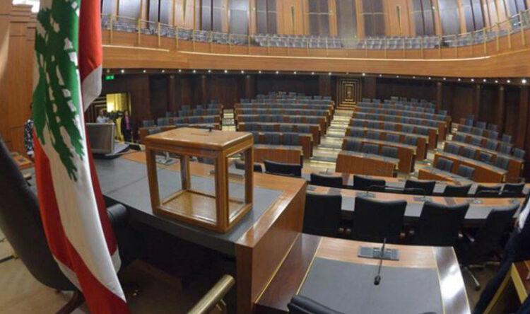 کرونا مجلس لبنان را هم به دورکاری کشاند