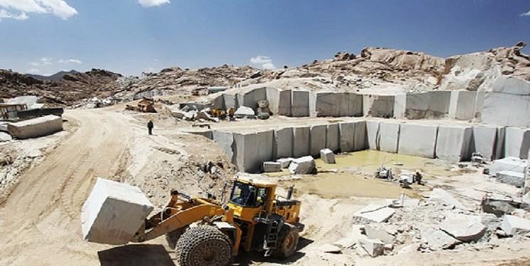 طبیعت جوشقان قالی گرفتار در دام سودجویی و بی‌خیالی مسئولان / دستگاه قضایی ورود کرد اما اندک