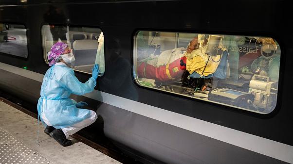 تغییر کاربری قطارهای سریع‌السیر فرانسه؛ انتقال بیماران بدحال به بیمارستان