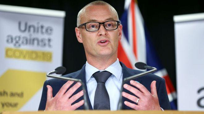 وزیر بهداشت نیوزیلند پس از نقض قرنطینه استعفا کرد