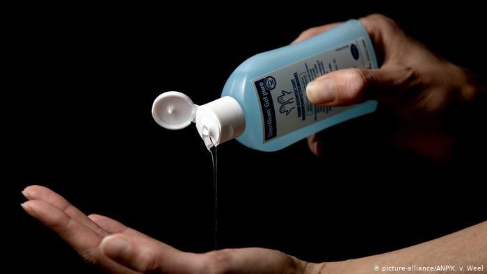 ژل‌های ضدعفونی با میکروبیوم بدن چکار می‌کنند؟