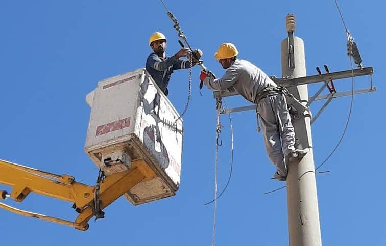 ۶ هزار متر شبکه برق فشار ضعیف هوایی شهر بیجار اصلاح شد