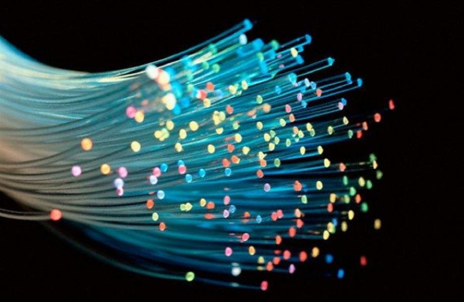 ۹۰ هزار مشترک اینترنت ثابت مخابرات از فیبر نوری استفاده می‌کنند/ افزایش دوبرابری استفاده از اینترنت ثابت در روز‌های قرنطینه