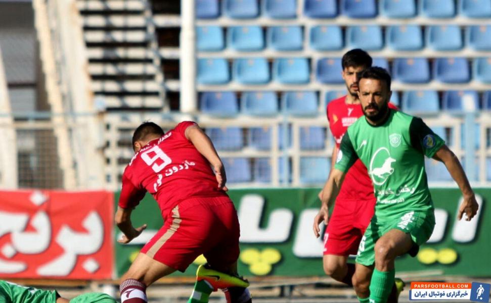 اخبار محرومیت مربی تیم ماشین سازی به علت اهانت به داور