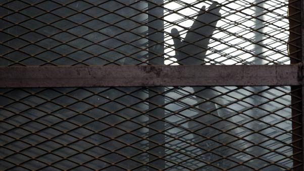 فیلمساز ۲۴ ساله مصری منتقد عبدالفتاح سیسی در زندان درگذشت