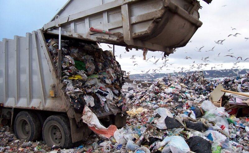 تفکیک سختگیرانه زباله در مجتمع آرادکوه آغاز شد