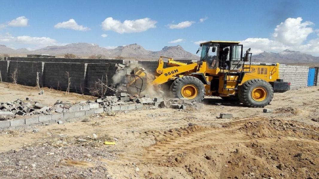 رفع تصرف بیش از ۶۷۷۹ مترمربع از اراضی ملی در نظرآباد