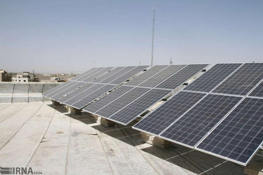 نیروگاه خورشیدی ۴۰ کیلوواتی حوزه علمیه دامغان بهره‌برداری شد