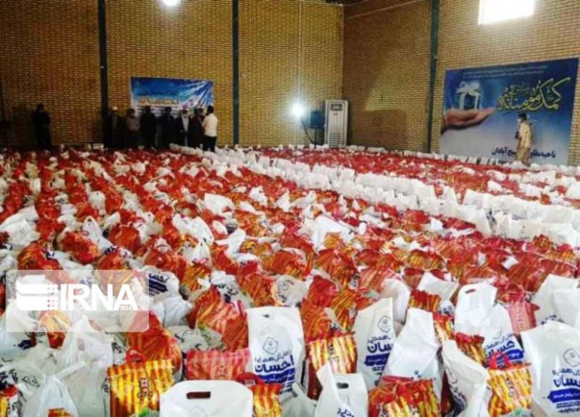 یک هزارو ۶۰۰ بسته حمایتی بین آسیب‌دیدگان کرونا در آبادان توزیع شد