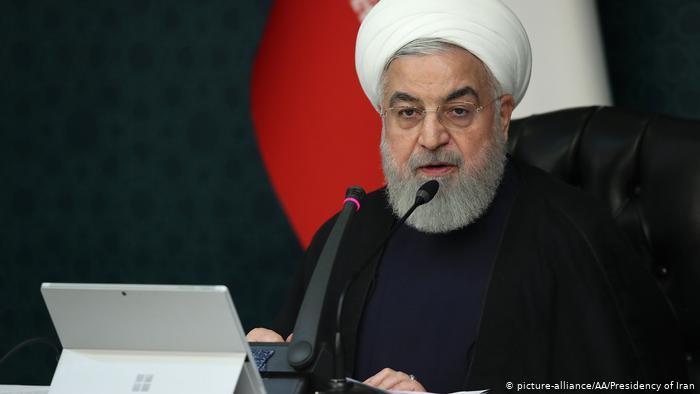 روحانی: از دهم خرداد همه کارمندان سر کار حاضر می‌شوند