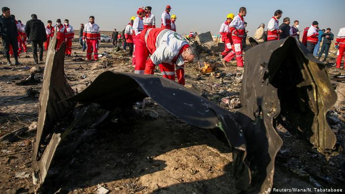 صادقی: وزیر دفاع علت سقوط هواپیمای اوکراینی را تخطی اپراتور از ضوابط اعلام کرد