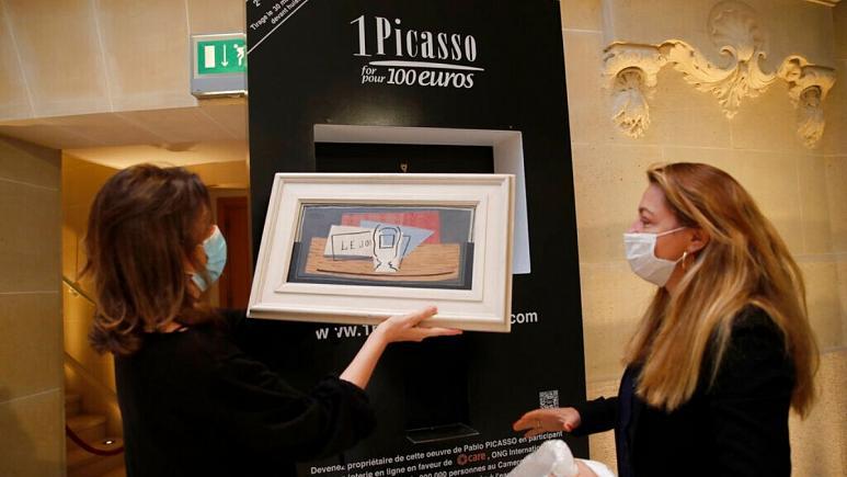 عکس| ایتالیایی خوش‌شانس با ۱۰۰ یورو برنده تابلوی یک میلیون یورویی پیکاسو شد