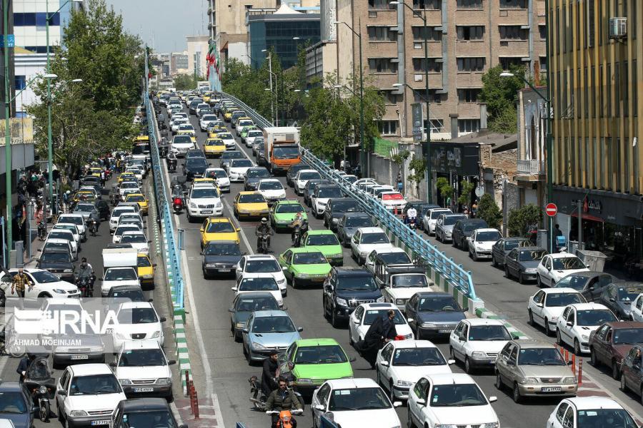 رانندگان آژانس و اسنپ پایتخت از خرید طرح ترافیک معاف شدند