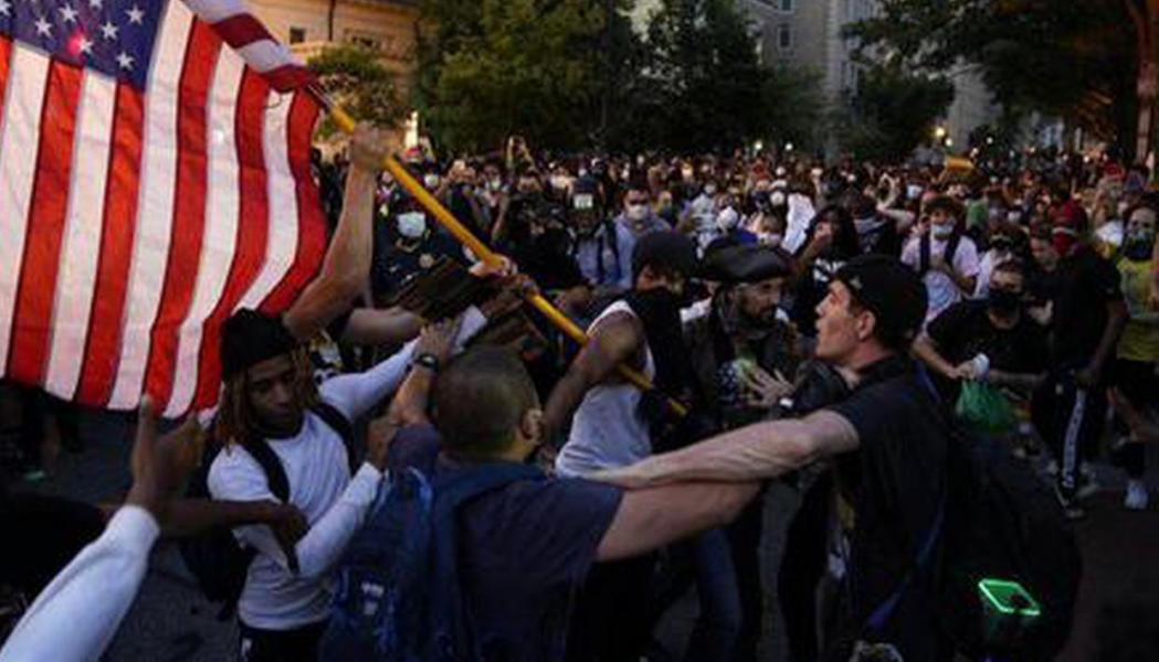 بازداشت بیش از ۱۰ هزار نفر در اعتراضات ضدنژادپرستی در آمریکا