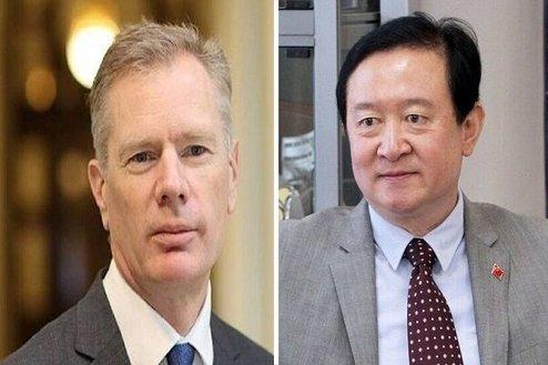 جدال سفیران انگلیس و چین در تهران بر سر هنگ کنگ