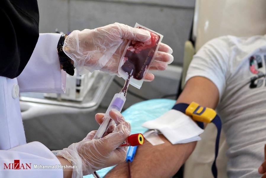 پیشقدمی بسیجیان در کمک به جبران کمبود ذخایر خون کشور