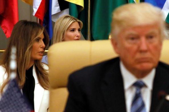علت تاخیر ملانیا در حضور در کاخ سفید چه بود؟