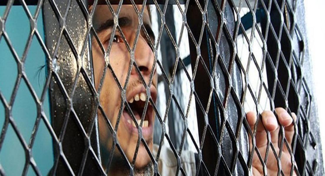 اطلاعاتی شوکه‌کننده درباره زندان‌های مخوف عربستان و امارات/ از تجربه لحظاتی دردناک زیر دندان سگ‌های وحشی تا اقداماتی شرم‌آور!
