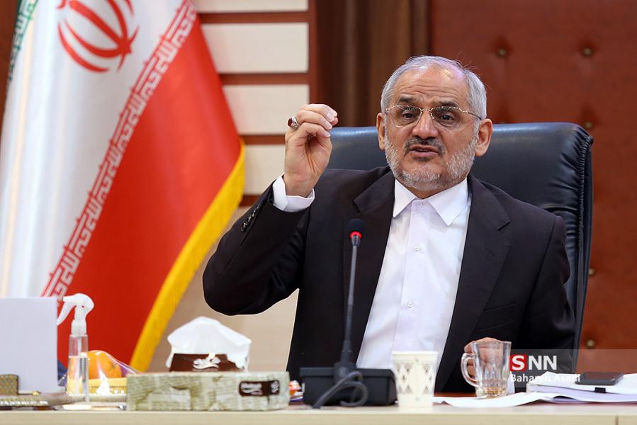 استفاده از ظرفیت مجازی و شبکه «شاد» برای توسعه آموزش قرآنی